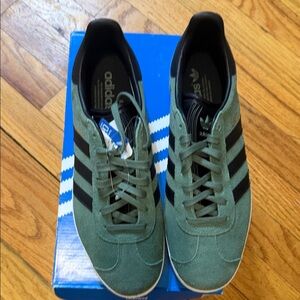 Adidas Gazelle Men's Olive and Black Sneakers